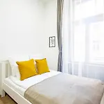 Cityscape Budget Kings Quarters Apartament Budapesta
